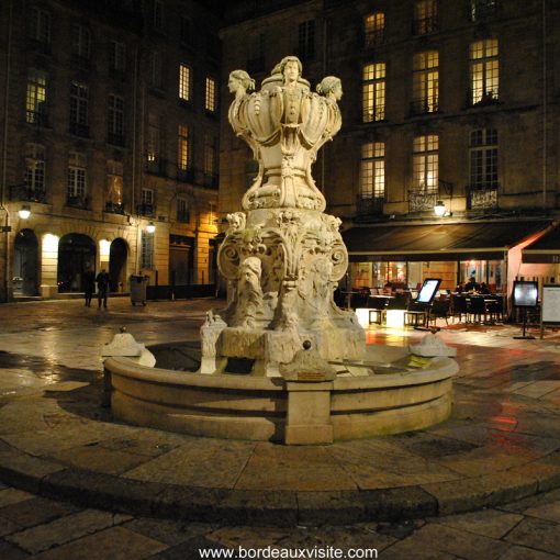 bordeaux-visite-place-parlement-2