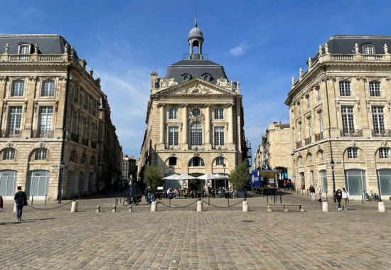 place de la bourse a bordeaux