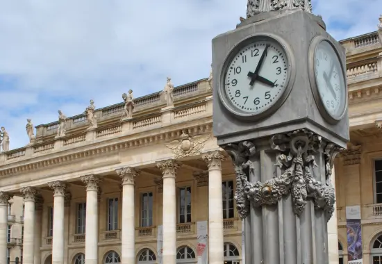 place de la comedie bordeaux 1