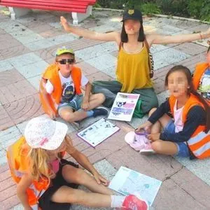 Sortie scolaire primaire à Arcachon pendant un rallye photo